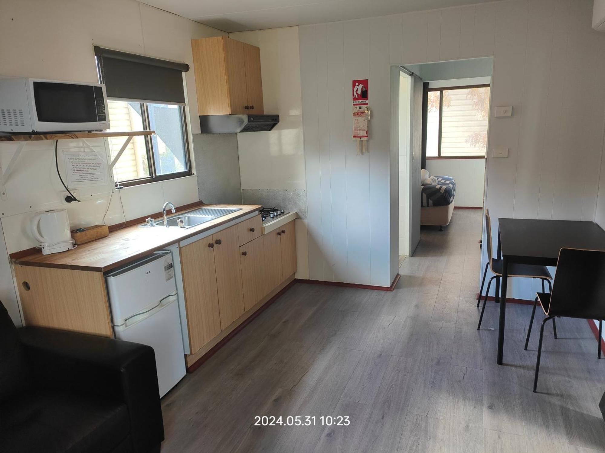 Wagga Wagga Tourist Park Hotel Ruang foto